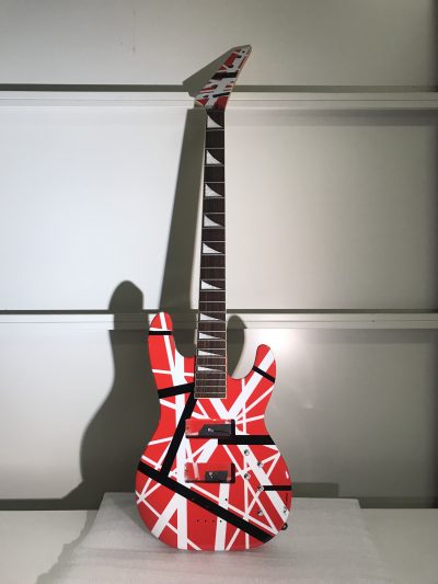 Réplique Guitare Eddie Van Halen